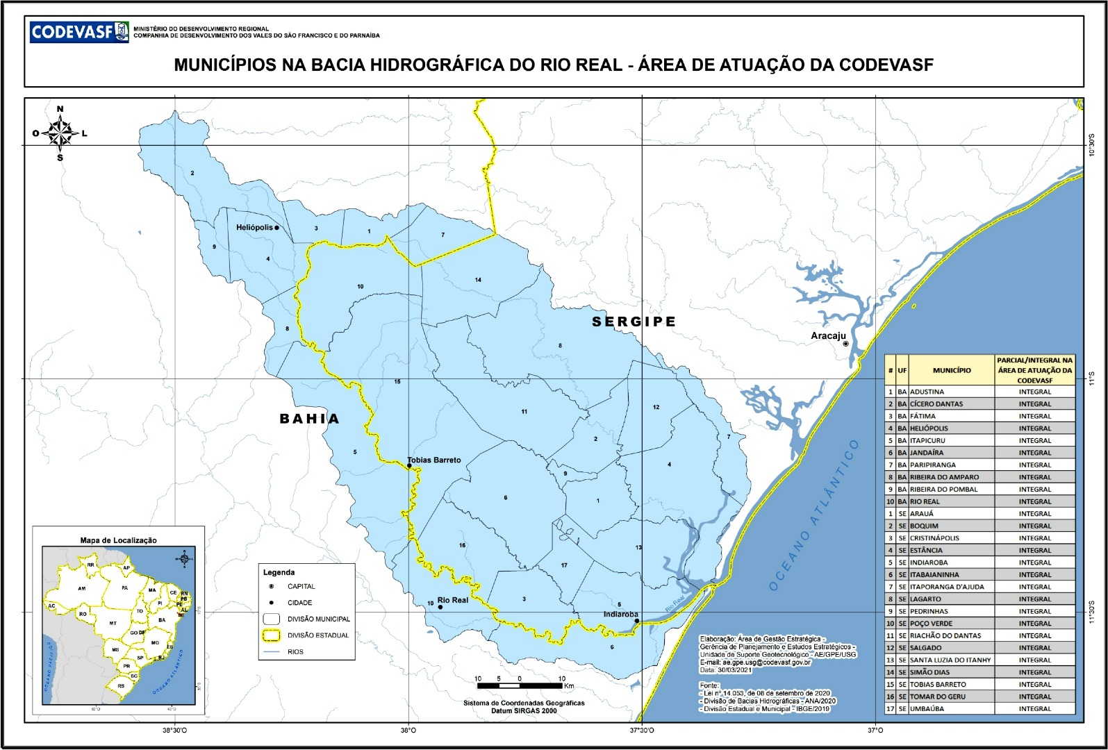 Mapa da bacia hidrográfica do rio Real, abrangendo áreas da Bahia e de Sergipe, com municípios destacados em uma única cor para indicar a área de atuação da Codevasf. O mapa exibe limites municipais e estaduais, rios, cidades como Heliópolis, Tobias Barreto, Rio Real e Indiaroba, além de um mapa de localização no canto inferior esquerdo. À direita, há uma tabela com os municípios.