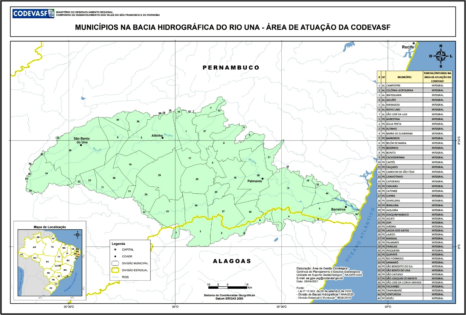 Mapa da bacia hidrográfica do rio Una, abrangendo áreas de Pernambuco e Alagoas, com municípios destacados em uma única cor para indicar a área de atuação da Codevasf. O mapa mostra limites municipais e estaduais, rios, cidades como Altinho, São Bento do Una, Palmares e Barreiros, além de um mapa de localização no canto inferior esquerdo. À direita, há uma tabela com os municípios.