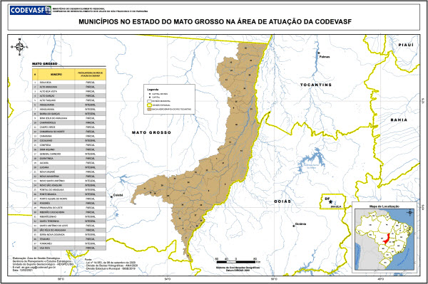 Mapa do estado de Mato Grosso mostrando os municípios incluídos na área de atuação da Codevasf, destacados em uma única cor. O mapa apresenta limites municipais e estaduais, rios principais, uma tabela de municípios à esquerda e um mapa de localização no canto inferior direito.
