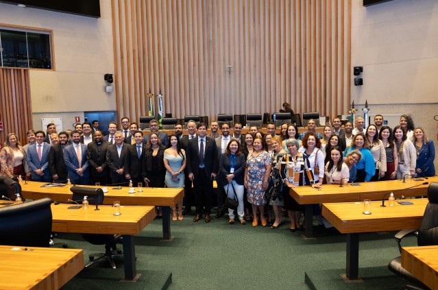 Câmara Legislativa do DF Câmara Legislativa do DF
