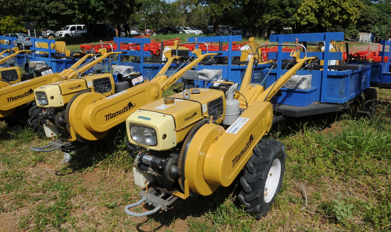 Agricultores familiares do DF recebem equipamentos para incentivar produção 4.JPG Agricultores familiares do DF recebem equipamentos para incentivar produção