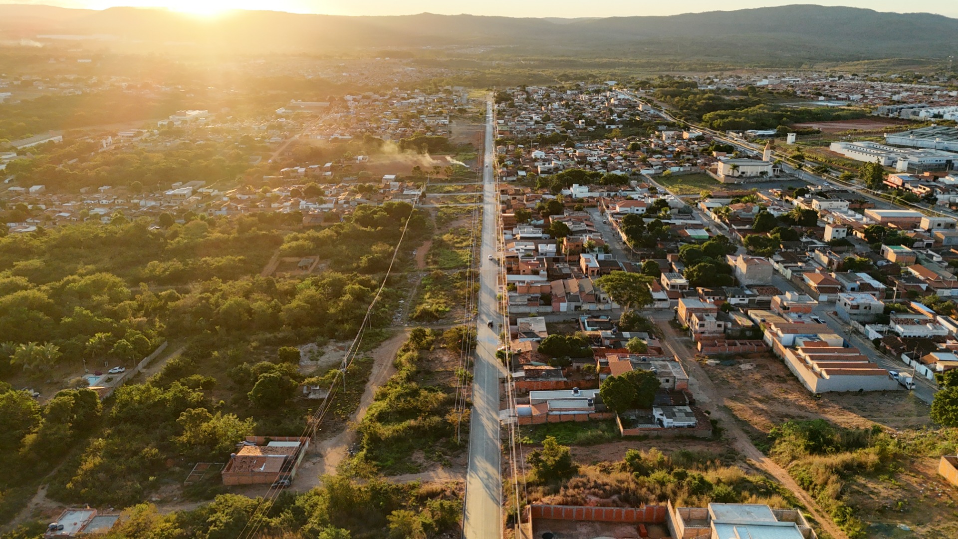 Codevasf conclui pavimentação de avenida estratégica em Montes Claros (MG)2.JPG