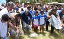 Peixamentos contribuem para desenvolvimento da Lagoa dos Tambaquis, em Sergipe