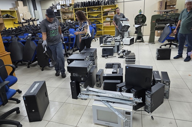 Doação de equipamentos gera impacto social