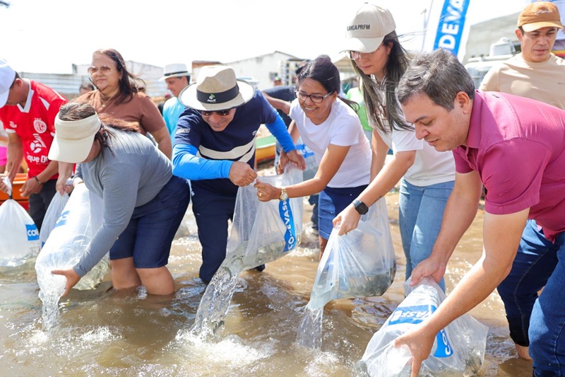 Peixamento em Sergipe nos festejos de Bom Jesus dos Navegantes Peixamento em Sergipe nos festejos de Bom Jesus dos Navegantes