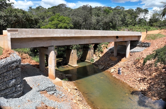 Ponte em Cristalina (GO)